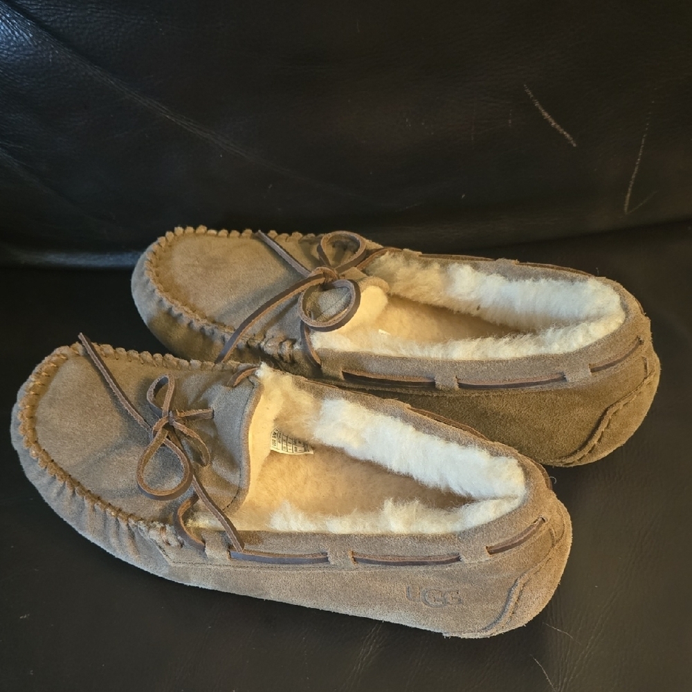 UGG Chestnut Suede Moccasin Slippers with Cream Shearling - Picture 2 of 4